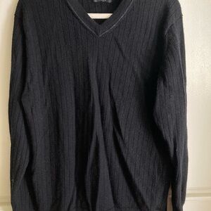 Cezani V-Neck Sweater Size L Gray Ribbed 100% Extra Fine Merino Wool Old Money